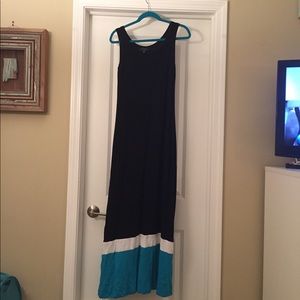 Karen Kane maxi dress